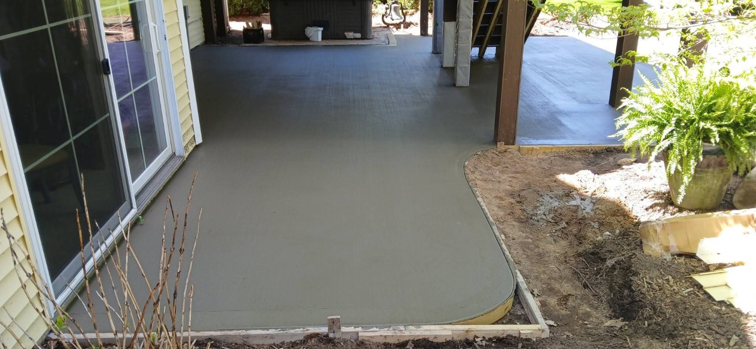 Finished residential custom concrete patio